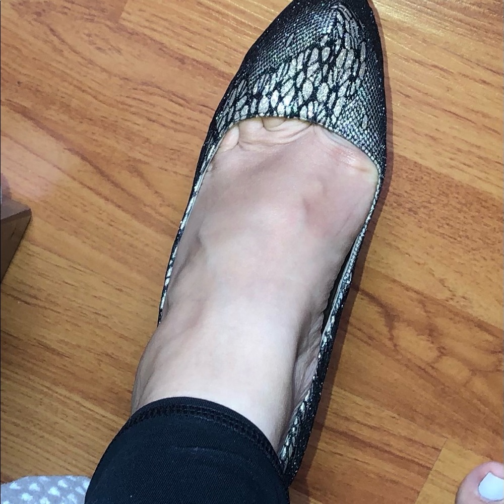 Shoes - Picture 2 of 3